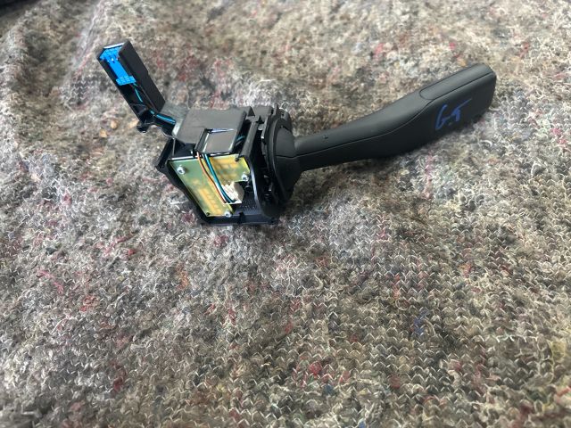 bontott VW GOLF V Jobb Kormánykapcsoló Ablaktörlő