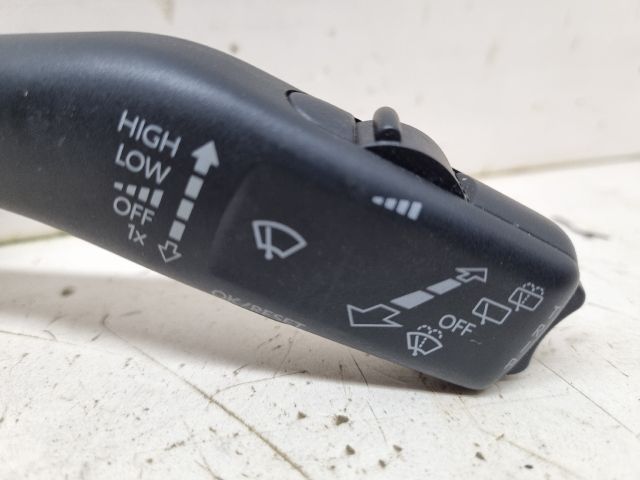 bontott VW GOLF V Jobb Kormánykapcsoló Ablaktörlő