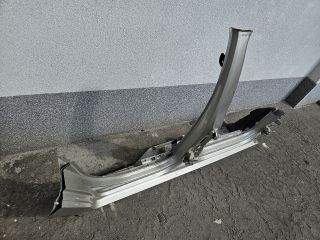 bontott VW GOLF V Jobb Küszöb