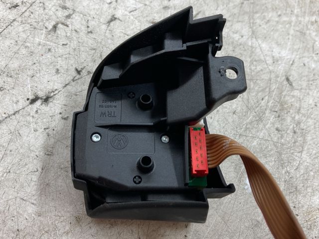 bontott VW GOLF V Jobb Multikormány Kapcsoló