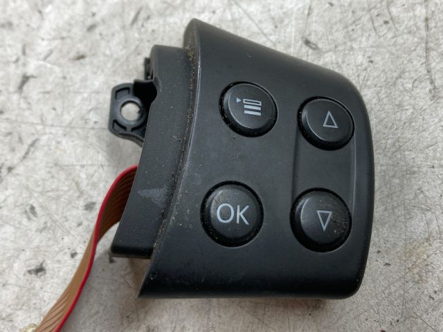 bontott VW GOLF V Jobb Multikormány Kapcsoló