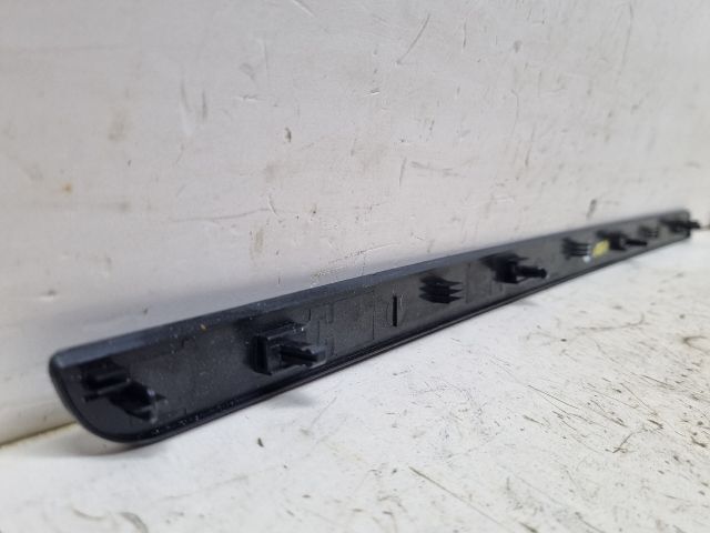 bontott VW GOLF V Jobb Műszerfal Díszléc