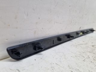 bontott VW GOLF V Jobb Műszerfal Díszléc