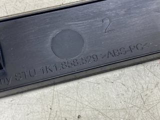 bontott VW GOLF V Jobb Műszerfal Díszléc