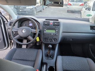 bontott VW GOLF V Jobb Napellenző Tartó