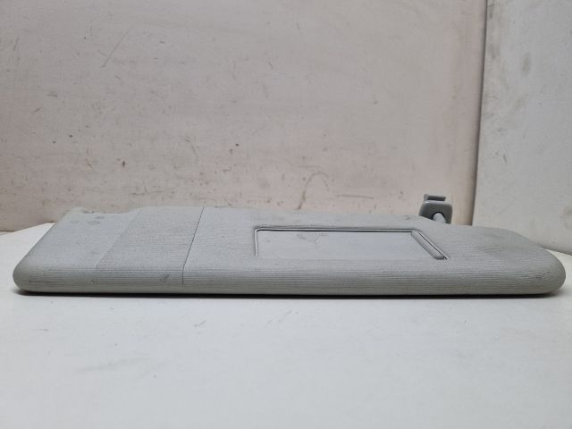 bontott VW GOLF V Jobb Napellenző