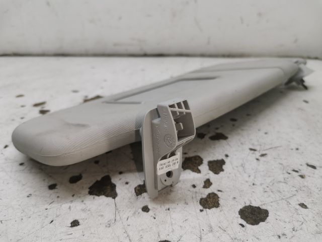 bontott VW GOLF V Jobb Napellenző