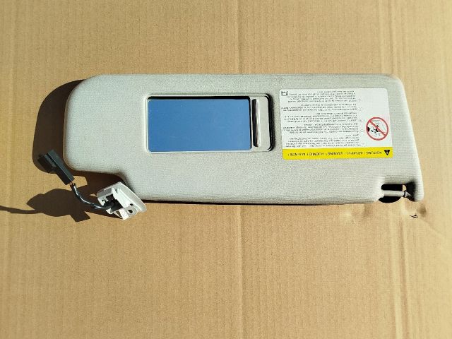 bontott VW GOLF V Jobb Napellenző