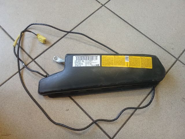 bontott VW GOLF V Jobb Oldallégzsák