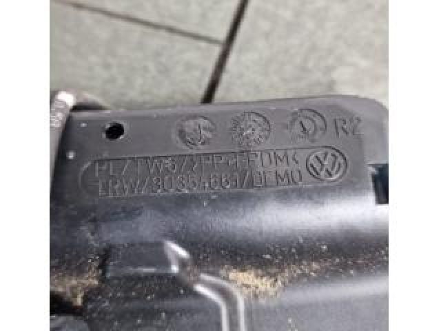 bontott VW GOLF V Jobb Oldallégzsák