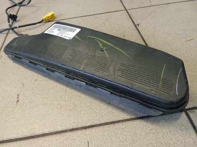 bontott VW GOLF V Jobb Oldallégzsák