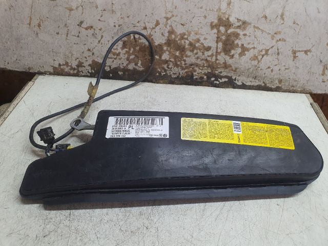 bontott VW GOLF V Jobb Oldallégzsák