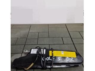 bontott VW GOLF V Jobb Oldallégzsák