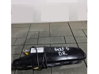 bontott VW GOLF V Jobb Oldallégzsák