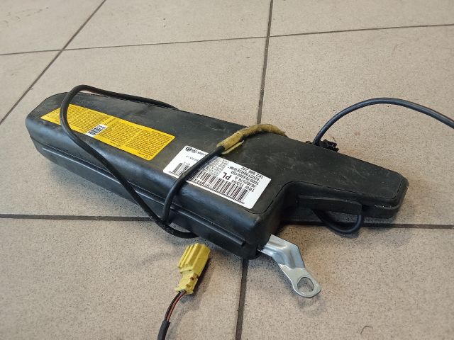 bontott VW GOLF V Jobb Oldallégzsák