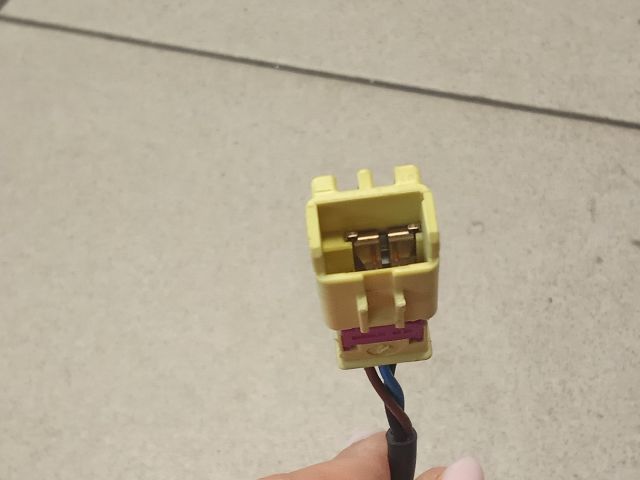 bontott VW GOLF V Jobb Oldallégzsák