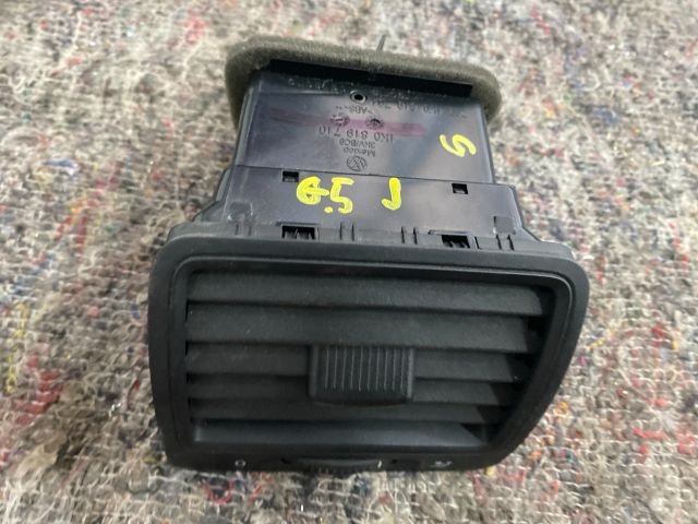 bontott VW GOLF V Jobb Szellőző