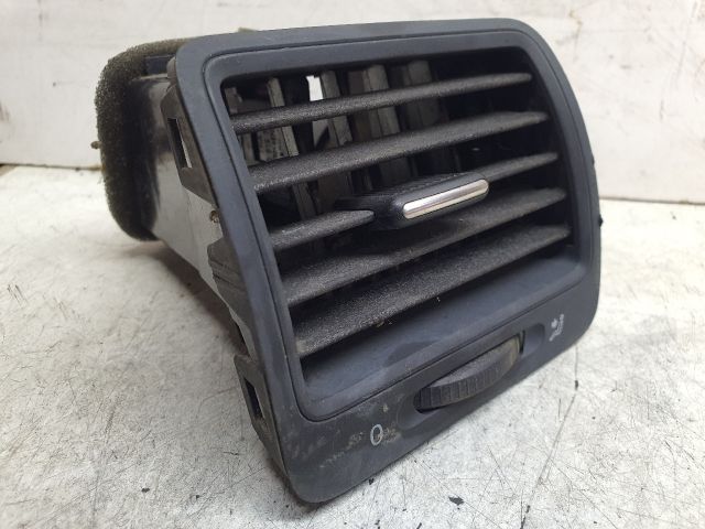 bontott VW GOLF V Jobb Szellőző