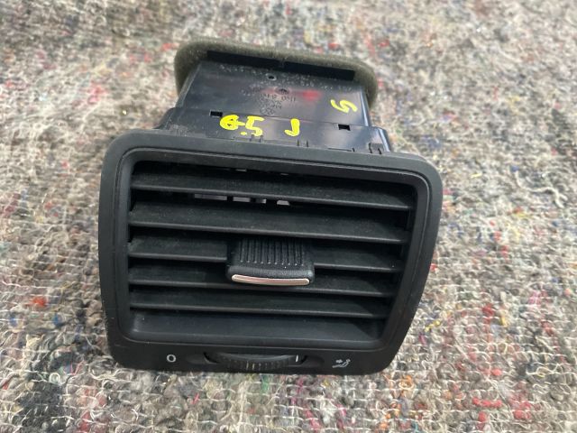 bontott VW GOLF V Jobb Szellőző