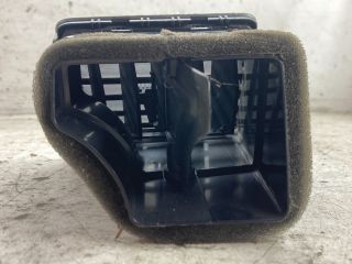 bontott VW GOLF V Jobb Szellőző