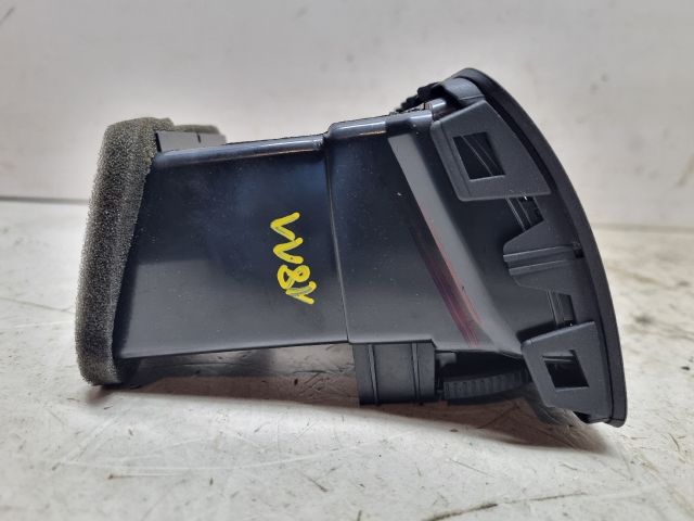 bontott VW GOLF V Jobb Szellőző