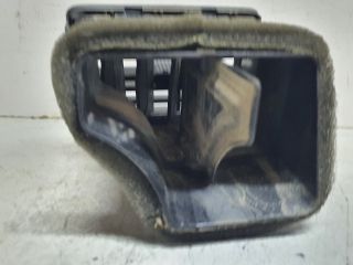 bontott VW GOLF V Jobb Szellőző