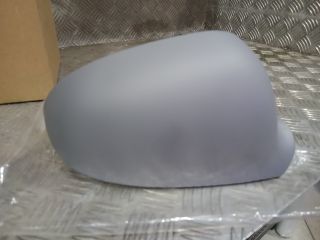 bontott VW GOLF V Jobb Visszapillantó Tükör Keret