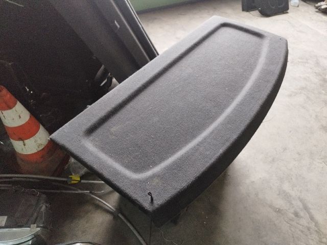 bontott VW GOLF V Kalaptartó