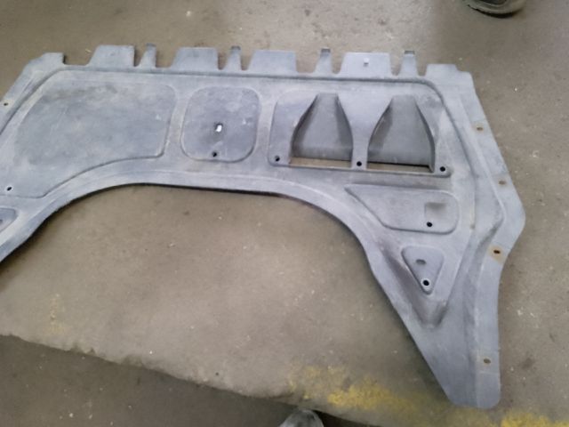 bontott VW GOLF V Kartervédő