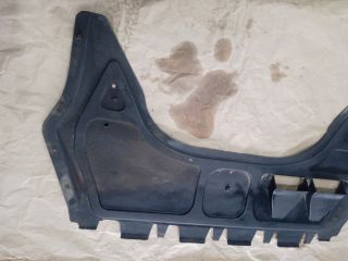 bontott VW GOLF V Kartervédő