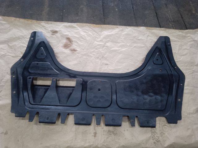 bontott VW GOLF V Kartervédő