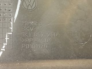 bontott VW GOLF V Kesztyűtartó