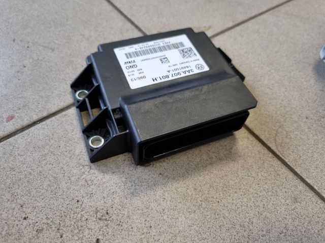 bontott VW GOLF V Kézifék Elektronika