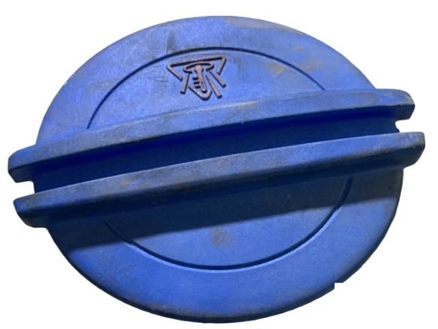 bontott VW GOLF V Kiegyenlítőtartály Sapka