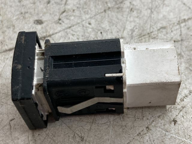 bontott VW GOLF V Kipörgésgátló Kapcsoló