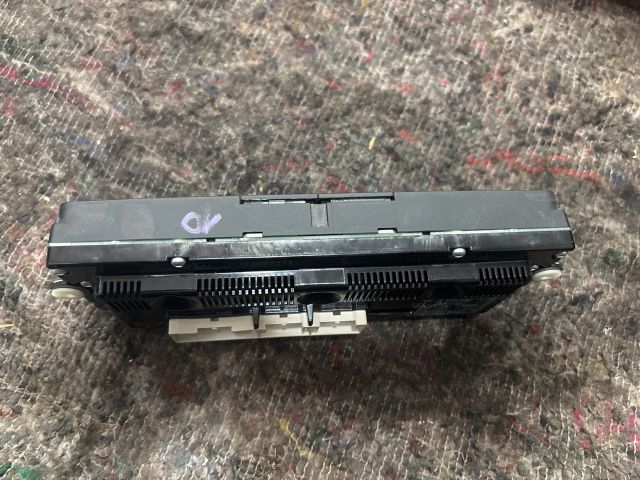 bontott VW GOLF V Klíma Kapcsoló