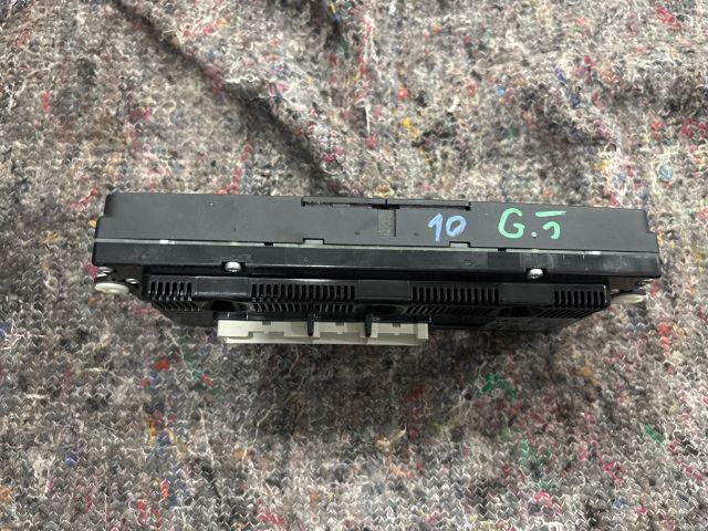 bontott VW GOLF V Klíma Kapcsoló