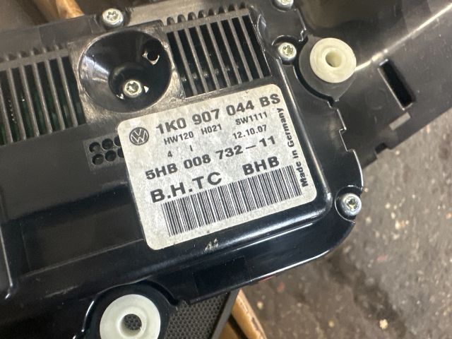 bontott VW GOLF V Klíma Kapcsoló