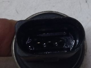 bontott VW GOLF V Klíma Nyomásérzékelő Kapcsoló