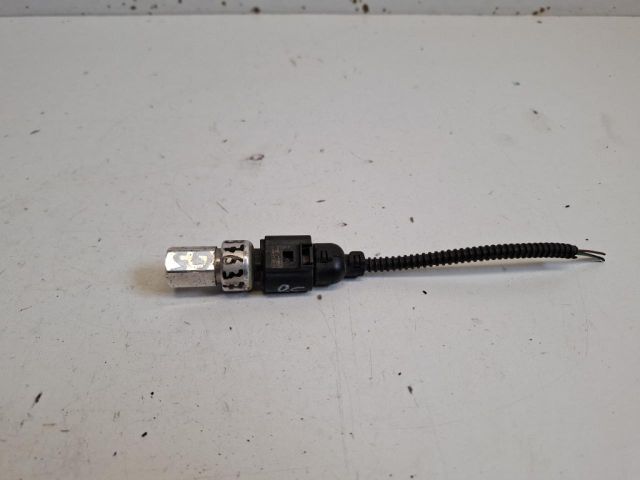 bontott VW GOLF V Klíma Nyomásérzékelő Kapcsoló