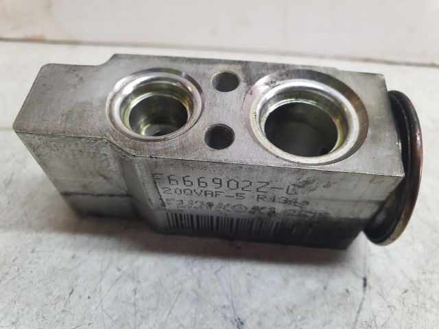 bontott VW GOLF V Klíma Tágulási Szelep