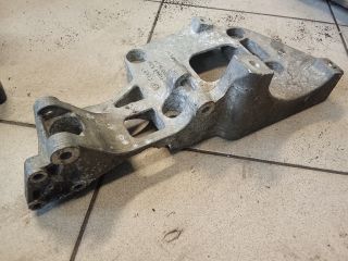 bontott VW GOLF V Klímakompresszor Tartó Bak