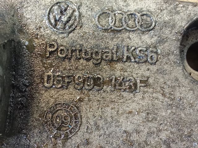 bontott VW GOLF V Klímakompresszor Tartó Bak