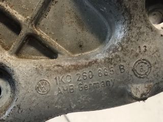 bontott VW GOLF V Klímakompresszor Tartó Bak