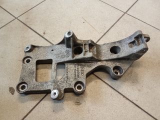 bontott VW GOLF V Klímakompresszor Tartó Bak