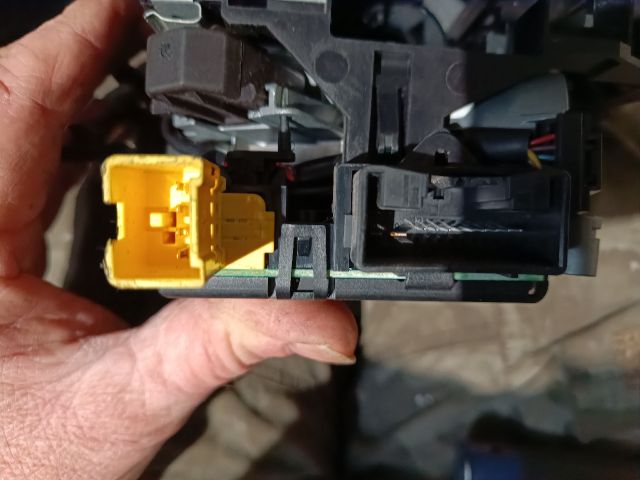 bontott VW GOLF V Kombinált Kapcsoló