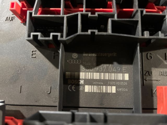 bontott VW GOLF V Komfort Elektronika