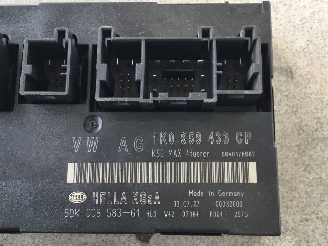 bontott VW GOLF V Komfort Elektronika