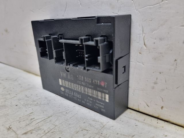 bontott VW GOLF V Komfort Elektronika