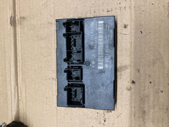 bontott VW GOLF V Komfort Elektronika